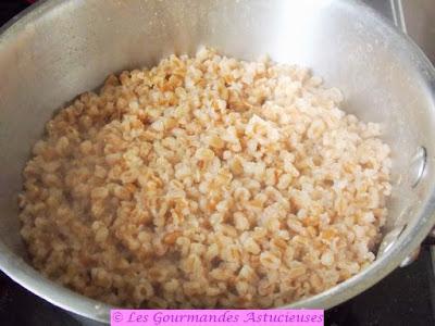 Chou braisé et tofu fumé fait maison (Vegan) Chou braisé et tofu fumé fait maison (Vegan)