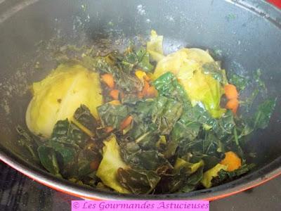 Chou braisé et tofu fumé fait maison (Vegan) Chou braisé et tofu fumé fait maison (Vegan)