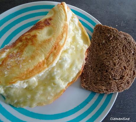 Omelette moelleuse au fromage