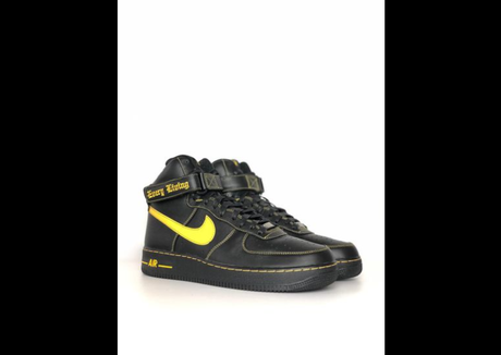 Une grande vente aux enchères streetwear est actuellement ouverte Une grande vente aux enchères streetwear est actuellement ouverte