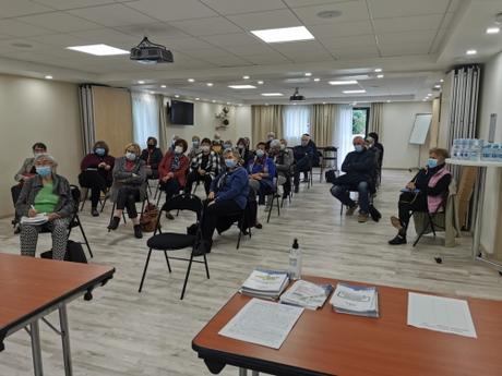 Nombreuses et nombreux à la réunion Admd d'Ajaccio...