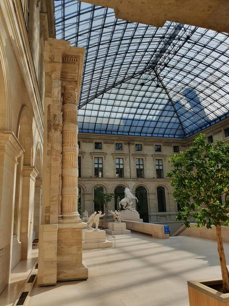 Voir le Louvre autrement…