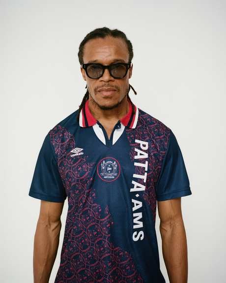 Patta va resortir le mythique maillot de l’Ajax Amsterdam Patta va resortir le mythique maillot de l’Ajax Amsterdam