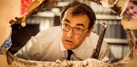 Critique Adieu les cons : Société, tu m’auras pas