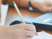 MÉMOIRE L'écriture manuscrite plutôt clavier
