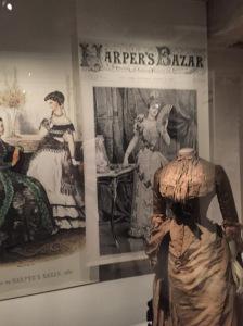 Musée des Arts décoratifs  « Harper’s Bazaar  » jusqu’au 3 Janvier 2021