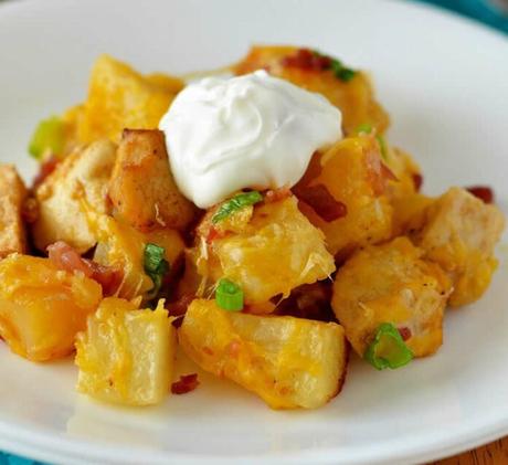 Pommes de terre et poulet au four