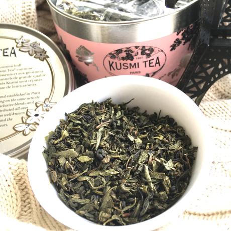 Campagne Octobre Rose 2020 : KUSMI TEA imagine un nouveau thé à la Rose