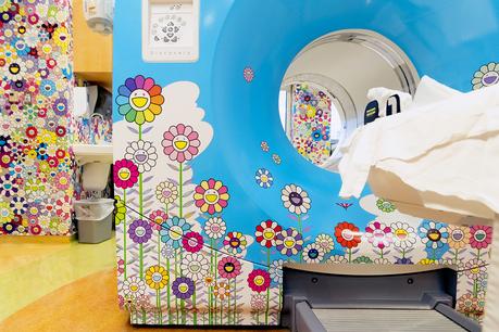 Takashi Murakami a créé une chambre d’hôpital pour enfant