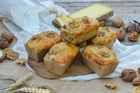 Cakes au Comté et aux noix Cakes au Comté et aux noix