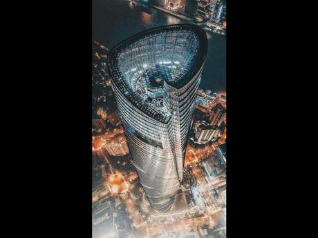 Divers - Architecte en folie