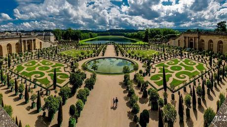 La France - le jardin du chateau de Versailles