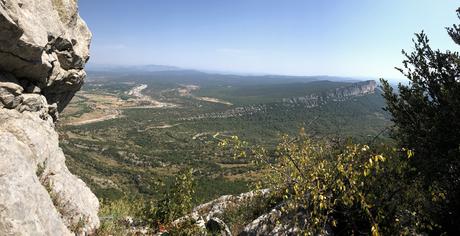 Aussi belle que vertigineuse : la face nord du Pic Saint Loup