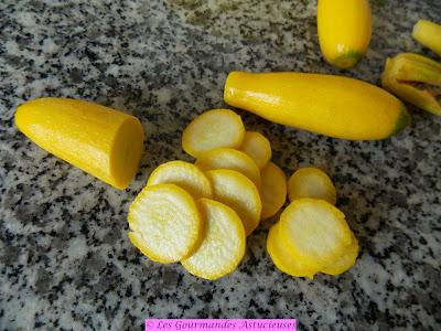 Spaghettis de capucine aux courgettes (Vegan)