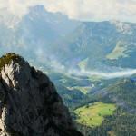 TECH : BMW i réalise le premier vol en wingsuit électrifié. TECH : BMW i réalise le premier vol en wingsuit électrifié.