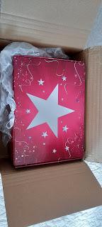 Unboxing : Découvrez la box de Noël de France Loisirs