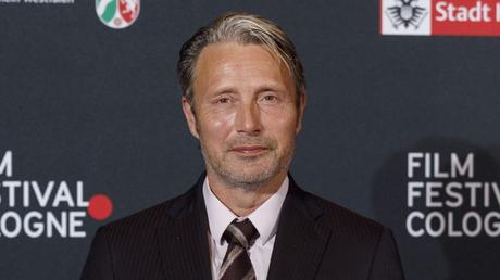 Les Animaux Fantastiques 3 : Mads Mikkelsen pour remplacer Johnny Depp ?