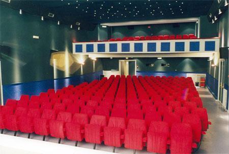 Le Cinéma Saint Denis à 100 ans en 2020.