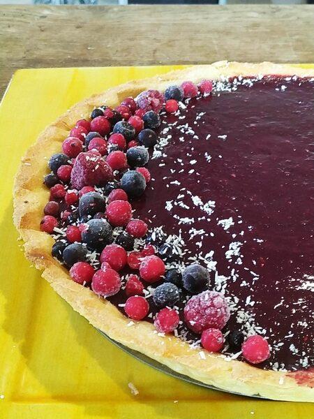 Tarte pannacotta noix de coco et fruits rouges