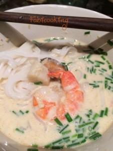 Soupe coco citronnelle aux fruits de mer Soupe coco citronnelle aux fruits de mer