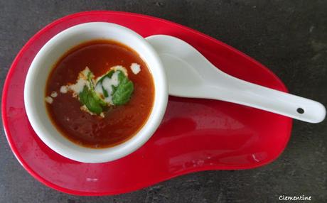 Soupe de tomate Soupe de tomate