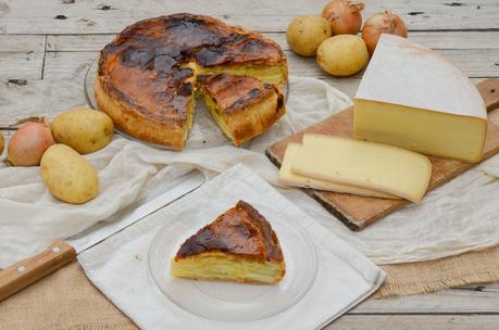 Tourte pommes de terre à la Raclette de Savoie Tourte pommes de terre à la Raclette de Savoie