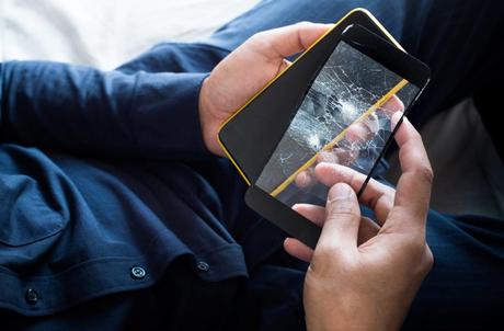 Smartphone : pourquoi les écrans sont si fragiles ?