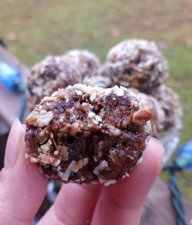 Boules d'énergie aux pruneaux