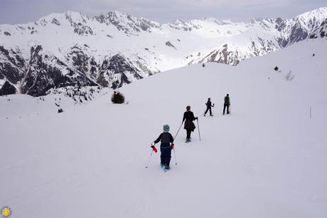 19 tops activités pour s’occuper à la neige sans skier!