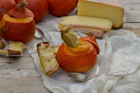 Soupe de potimarron et tartines de raclette