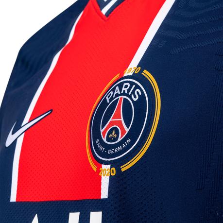 Pour ses 50 ans, le PSG sort deux maillots collectors limités