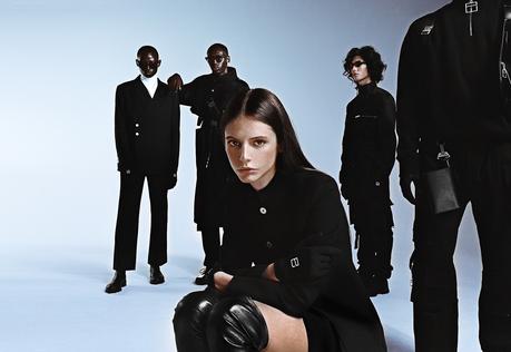 Pièces Uniques partage le lookbook de sa collection FW21 Pièces Uniques partage le lookbook de sa collection FW21