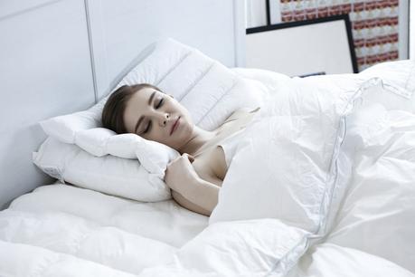 Mal de dos : dans quelle position dormir ?