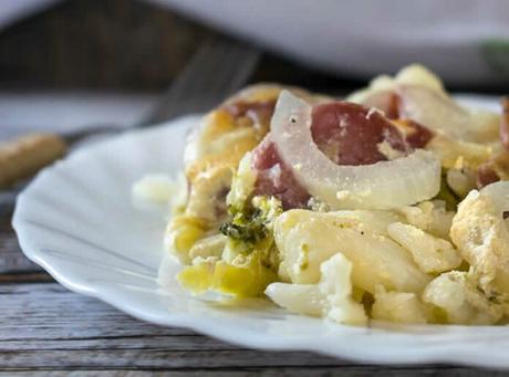 Gratin aux saucisses brocoli et chou-fleur