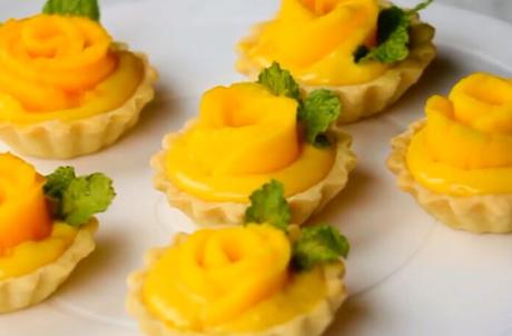 Mini tarte à la mangue