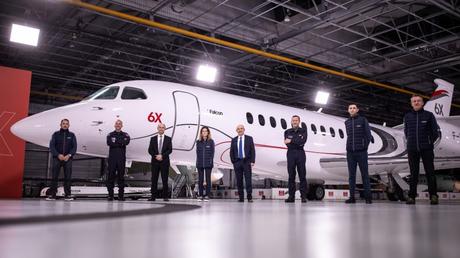 Dassault Aviation dévoile le Falcon 6X Dassault Aviation dévoile le Falcon 6X