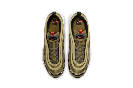 Deux nouvelles Undefeated x Nike Air Max 97 sont apparues