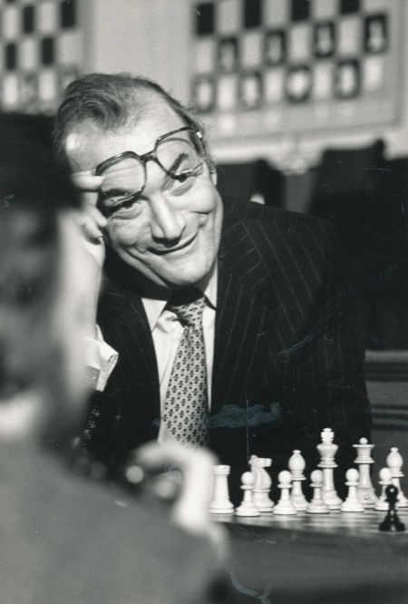 Viktor Kortchnoï, un champion d'échecs soviétique puis suisse
