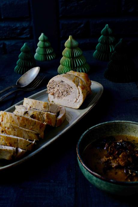 roti de dinde , plats festifs , champignons séchés