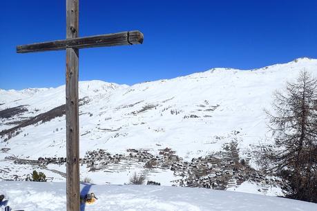 ST VERAN : Le village dans les étoiles ST VERAN : Le village dans les étoiles