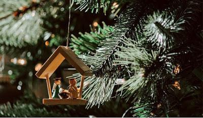 Solennité... Solennité...