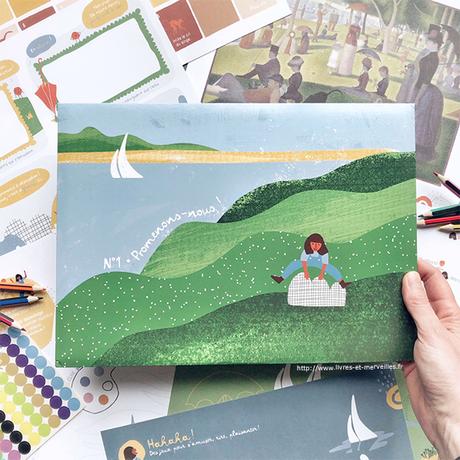 Paon et les petits curieux Paon et les petits curieux