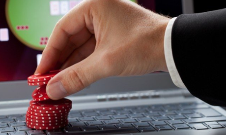 Begini Trik Khusus Bermain Poker Online Terbaik Untuk Pemula Begini Trik Khusus Bermain Poker Online Terbaik Untuk Pemula