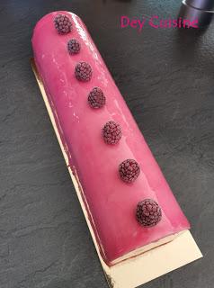 Bûche vanille framboise