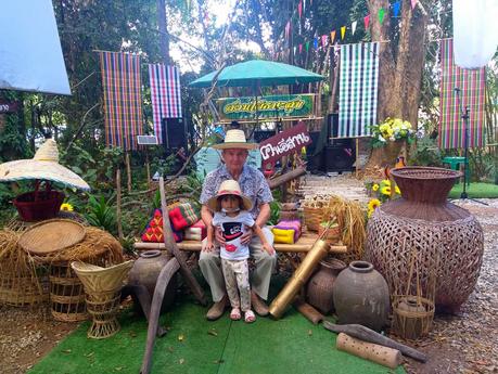 Udonthani: Le marché aux bambous de Thanasuk.