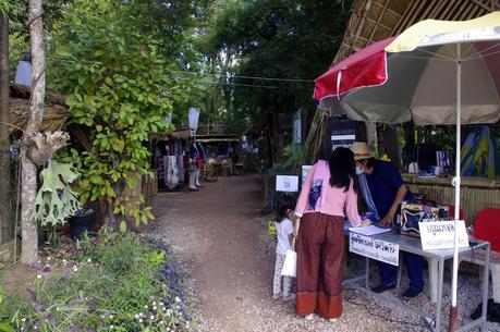 Udonthani: Le marché aux bambous de Thanasuk.