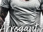 Arrogant tattooed Ludivine Hart