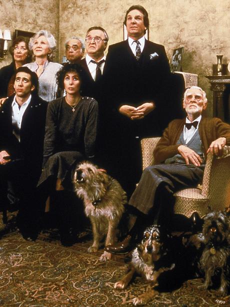 Dans le Brouhaha Jusqu'aux Genoux Dans le Brouhaha Jusqu'aux Genoux