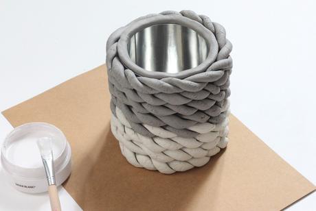 vase porcelaine poterie modèle tressé torsade