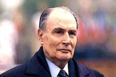 Pourquoi De Gaulle a-t-il ménagé François Mitterrand ?